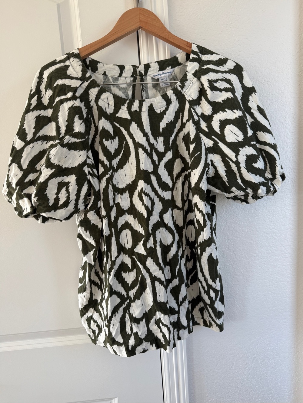 Tommy Bahama inlet ikat print linen blend top size XL